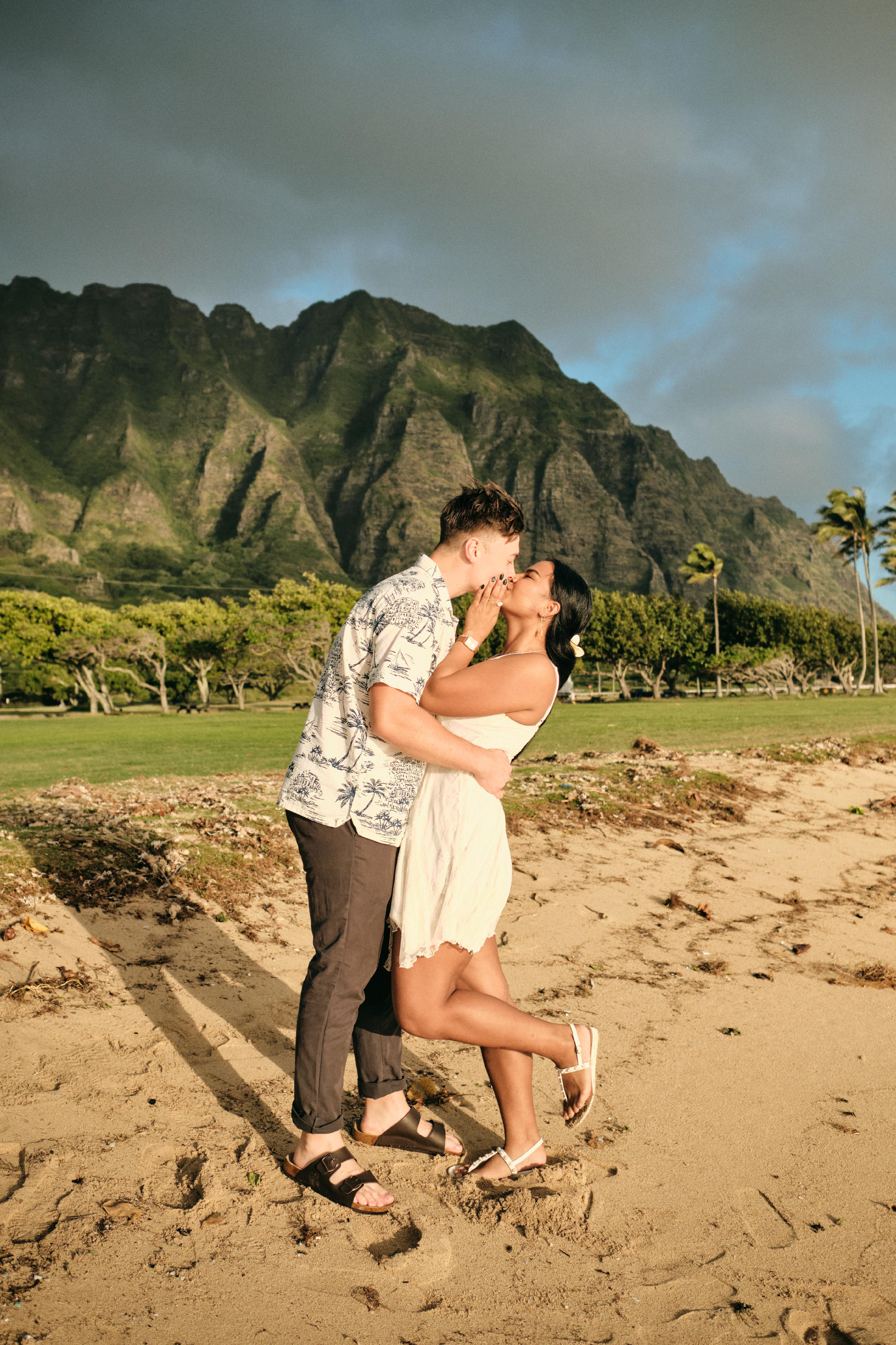 Couple Anniversary Photo Hawaii